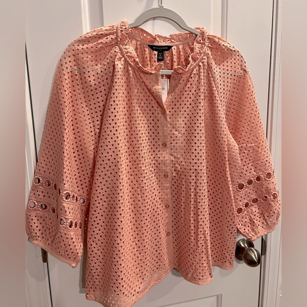 Banana Republic Factory Coral Lace Top